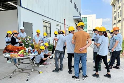 Video Vintech Fittings Factory - 13